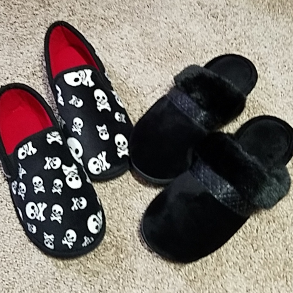 Bundle Two Pairs Slippers